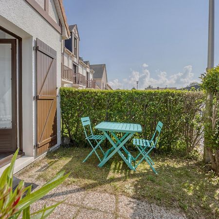 Le Petit Normand - Studio Avec Jardin A 500 M De La Plage Courseulles-sur-Mer Exterior photo